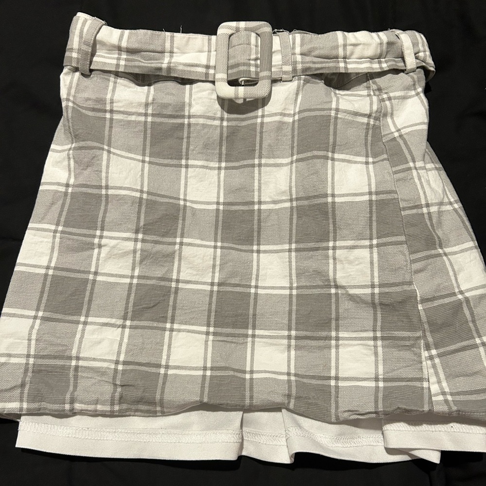 Grey and white gingham belted mini skirt.